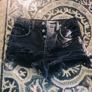Carmar Distressed Black Shorts